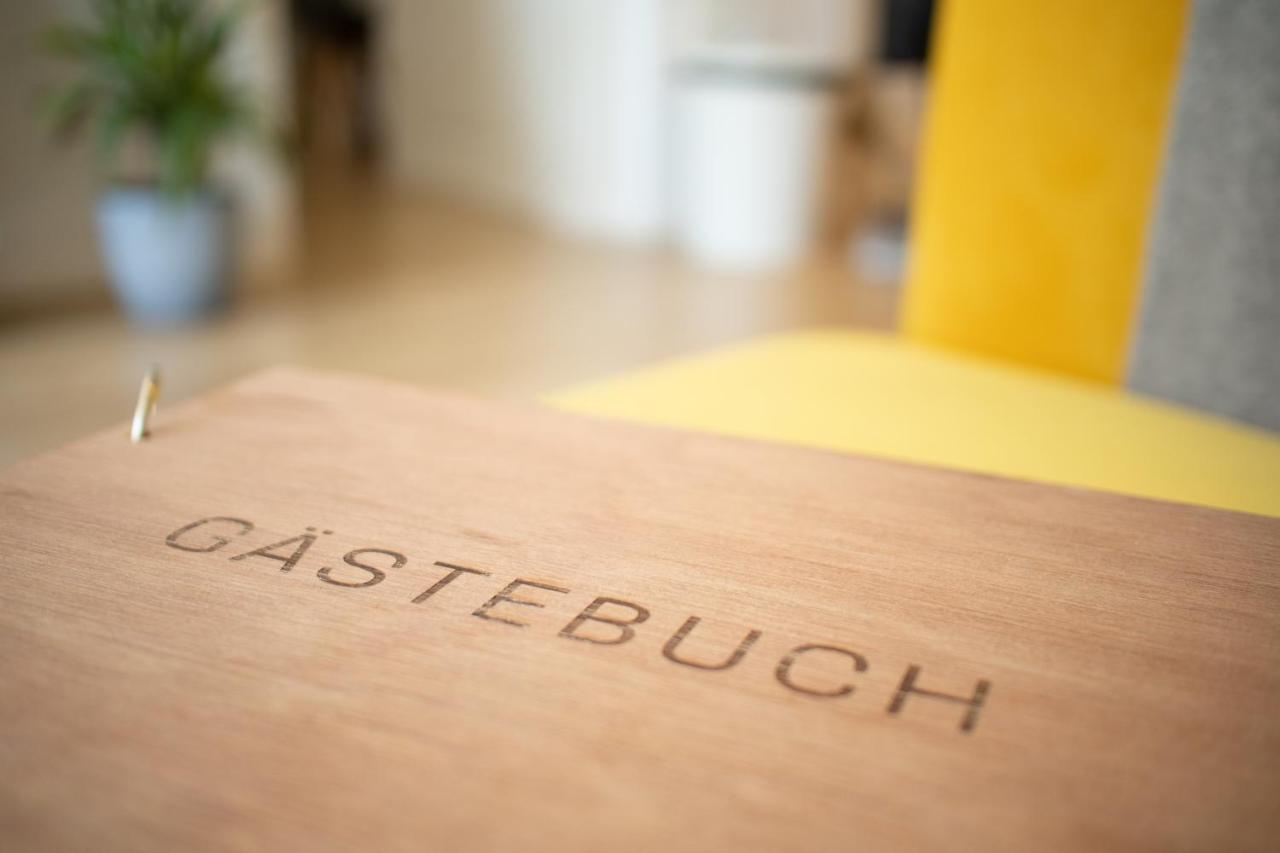 Loewe Apartment Gelb Tiengen Altstadt Waldshut-Tiengen Extérieur photo