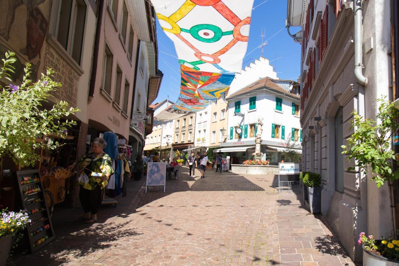 Loewe Apartment Gelb Tiengen Altstadt Waldshut-Tiengen Extérieur photo