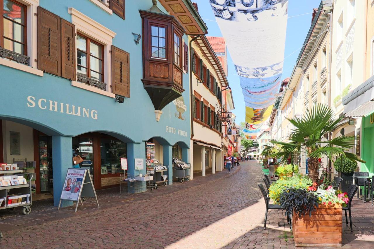 Loewe Apartment Gelb Tiengen Altstadt Waldshut-Tiengen Extérieur photo