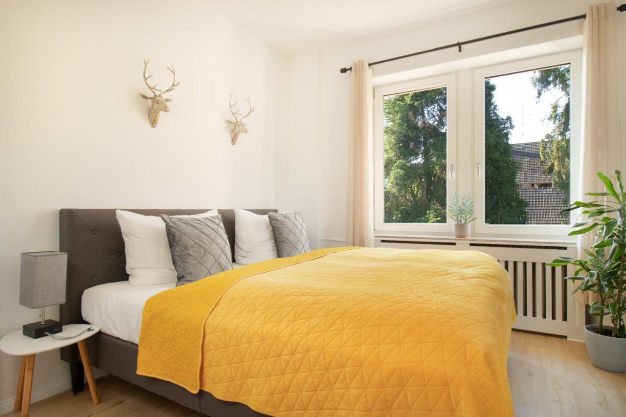 Loewe Apartment Gelb Tiengen Altstadt Waldshut-Tiengen Extérieur photo